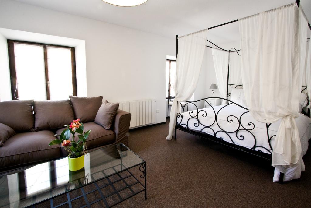 Chambre Le Hupsa Pfannala Saint-Hippolyte  Phòng bức ảnh